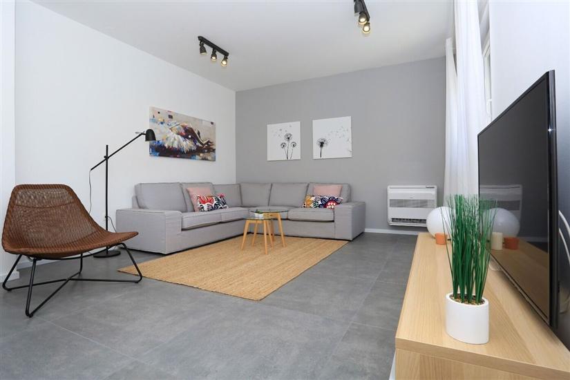 House K1, for 8 persons
