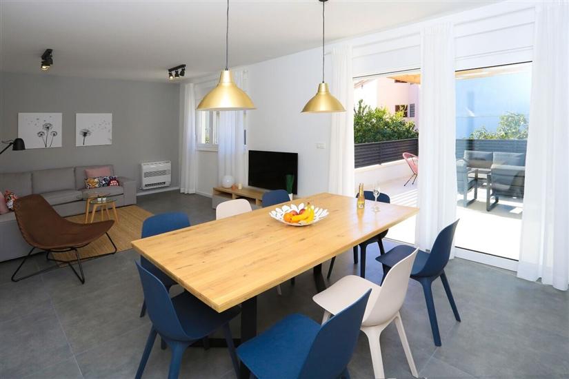 House K1, for 8 persons