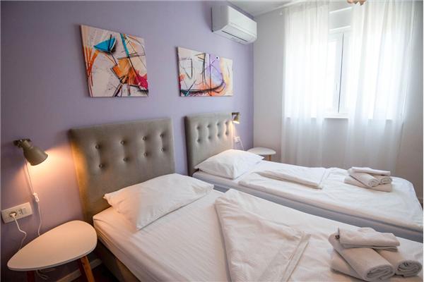 House K1, for 8 persons