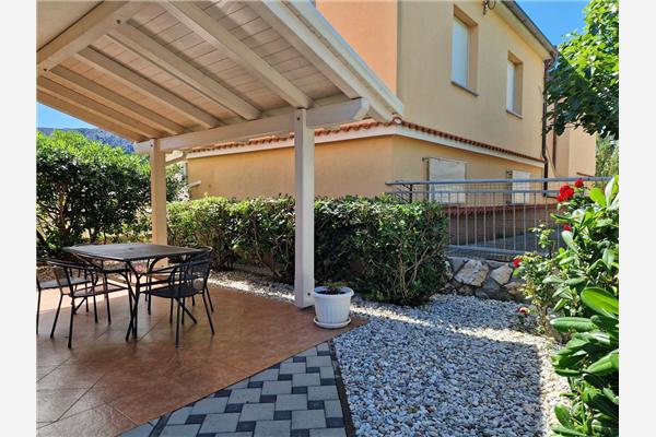 Apartment A1, for 5 persons