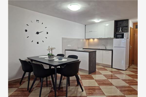 Apartment A2, for 4 persons