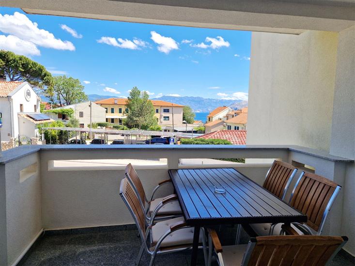 Apartment A2, for 4 persons