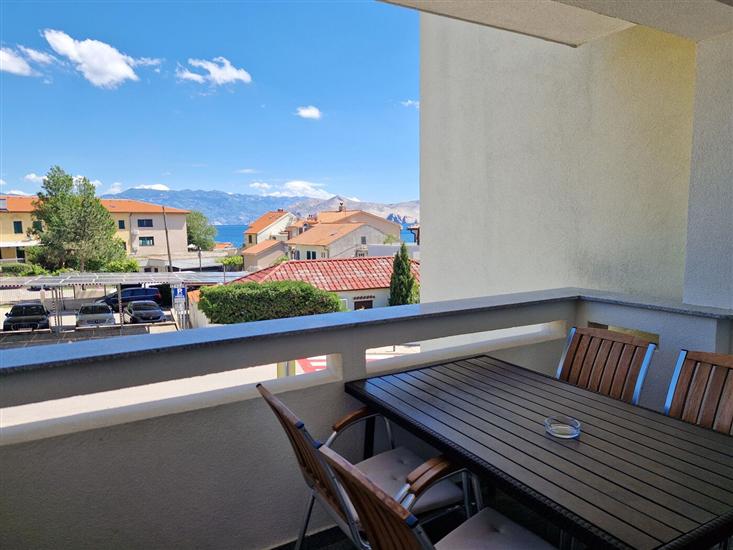 Apartment A2, for 4 persons