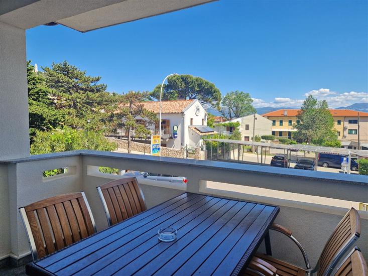 Apartment A2, for 4 persons