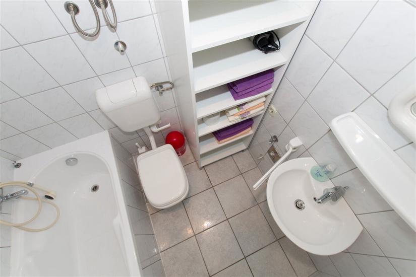 Apartment A2, for 4 persons