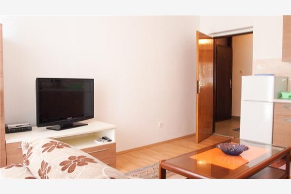 Apartment A4, for 5 persons