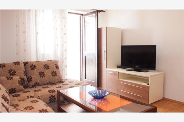 Apartment A4, for 5 persons