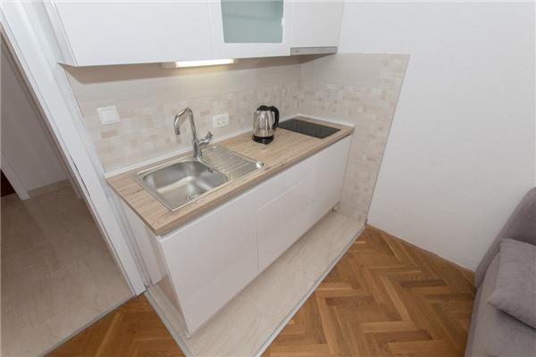 Apartment A8, for 4 persons