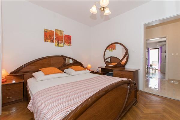 Apartment A8, for 4 persons
