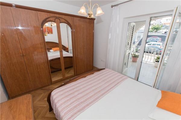 Apartment A8, for 4 persons