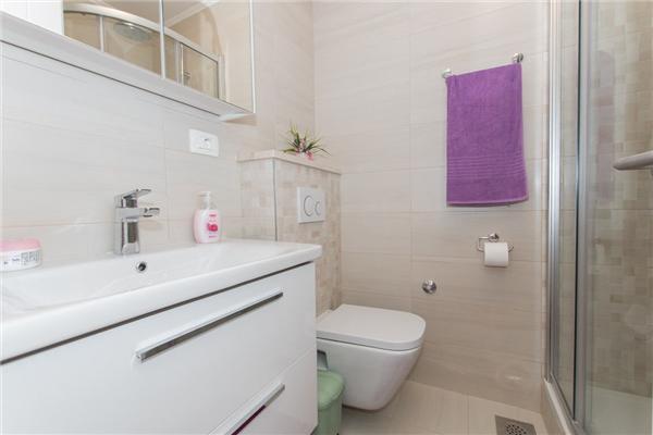 Apartment A8, for 4 persons