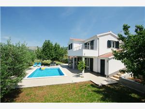 Holiday homes Split and Trogir riviera,BookVikiFrom 274 €