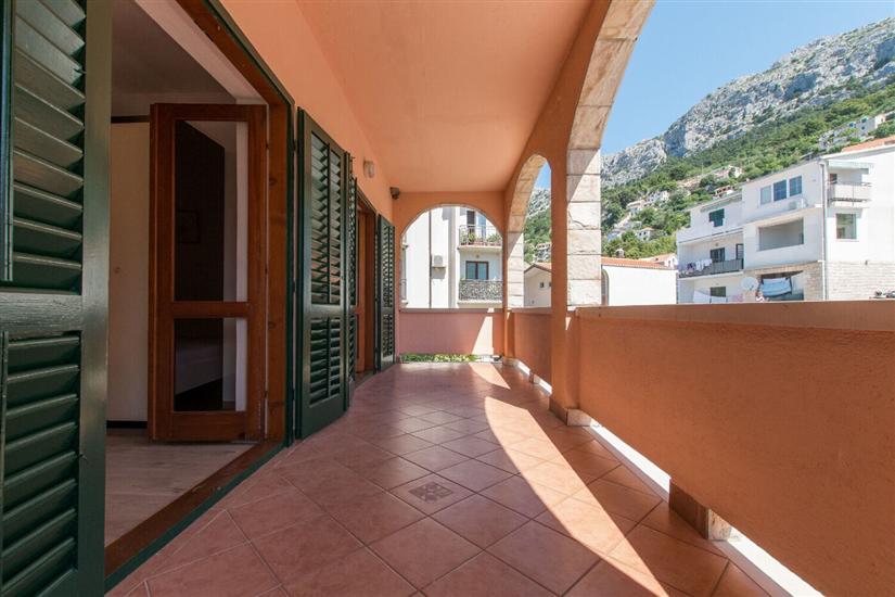 Apartment A1, for 7 persons