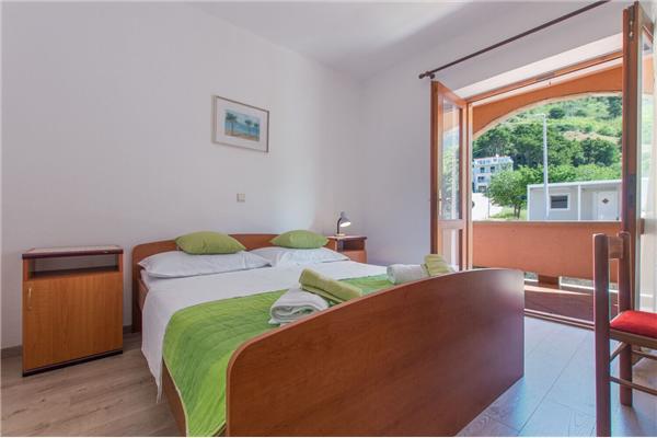 Apartment A1, for 7 persons