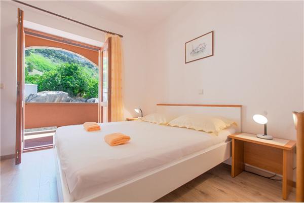 Apartment A1, for 7 persons