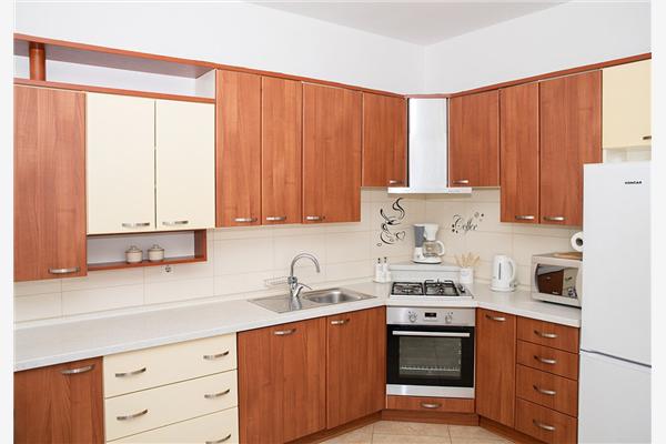 Apartment A1, for 6 persons