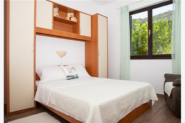 Apartment A1, for 6 persons