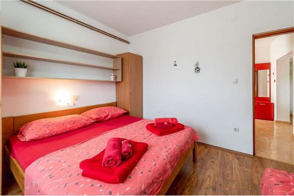 Apartment A2, for 4 persons