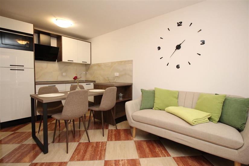 Apartment A4, for 4 persons