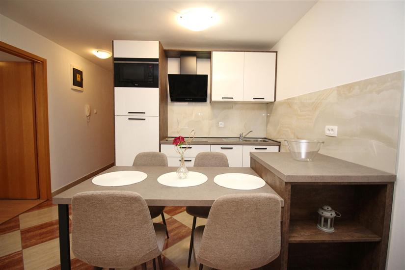 Apartment A4, for 4 persons