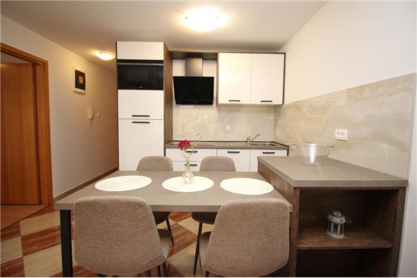Apartment A4, for 4 persons