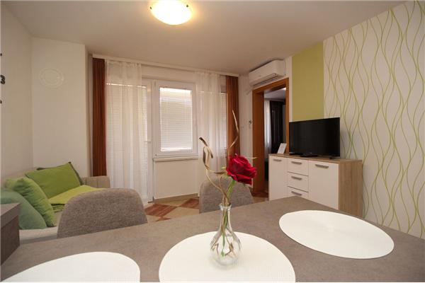Apartment A4, for 4 persons