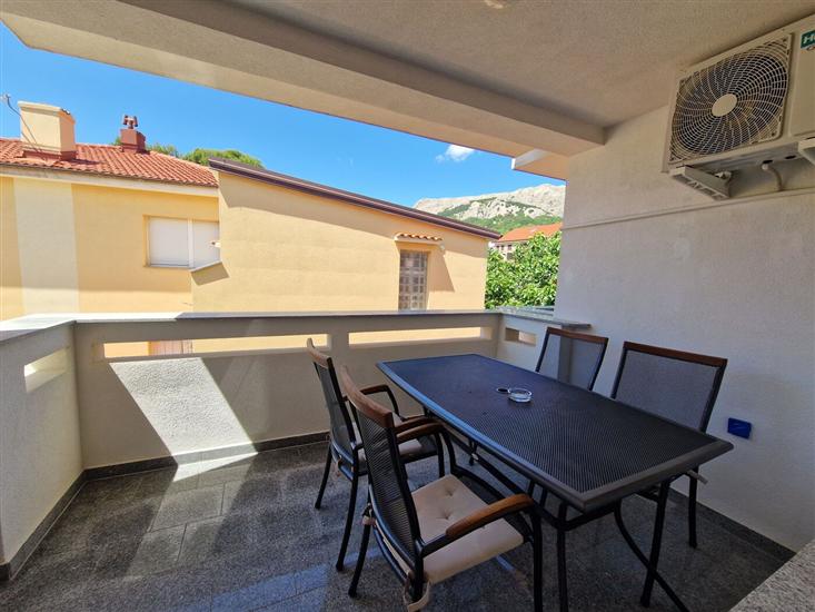 Apartment A4, for 4 persons