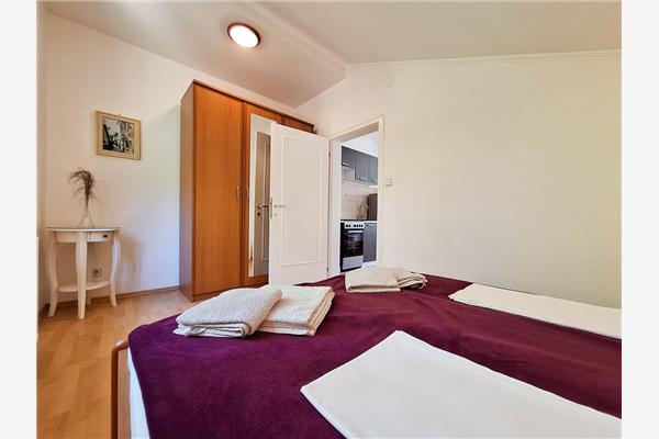 Apartment A1, for 3 persons