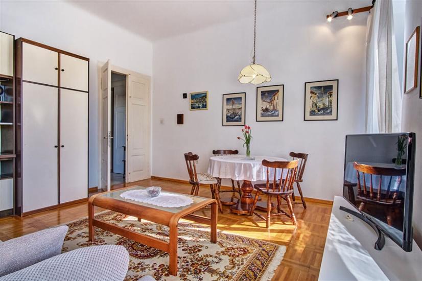 Apartment A2, for 4 persons