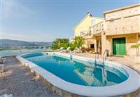 Apartment A1, for 8 persons