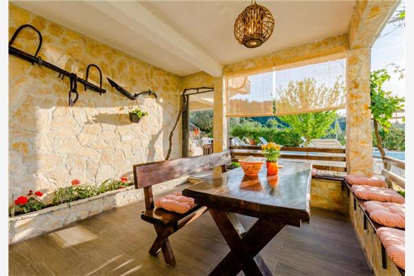 Apartment A1, for 8 persons