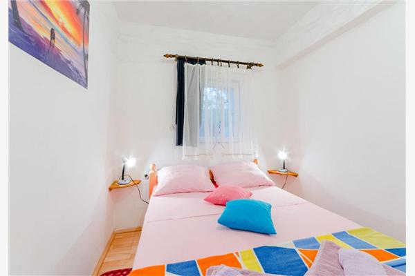 Apartment A1, for 8 persons