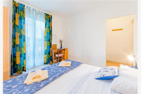 Apartment A1, for 8 persons