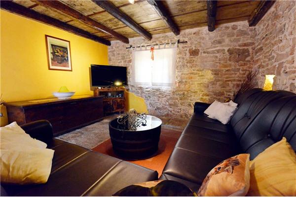 House K1, for 8 persons