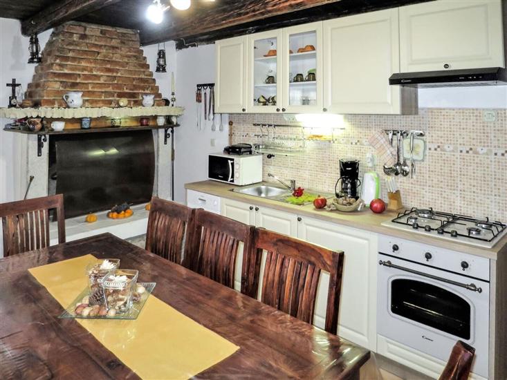 House K1, for 8 persons