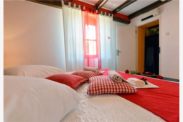 House K1, for 8 persons