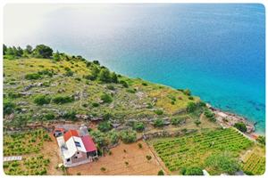 House - Bol - island Brac