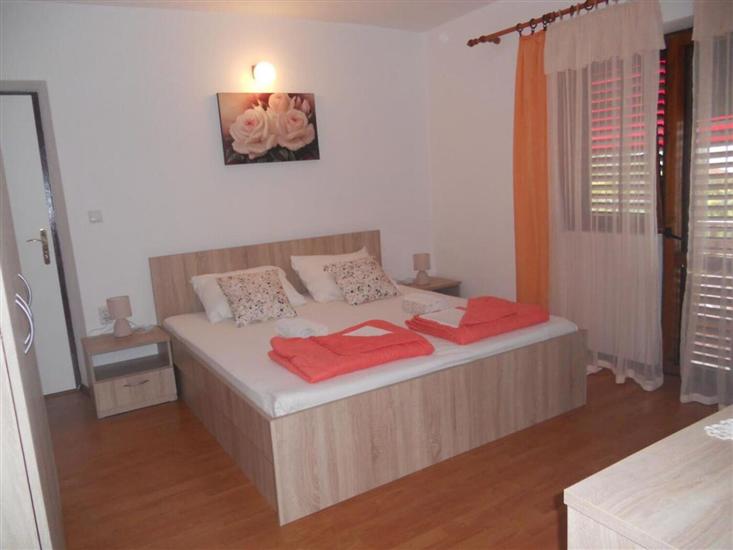 Apartment A1, for 4 persons