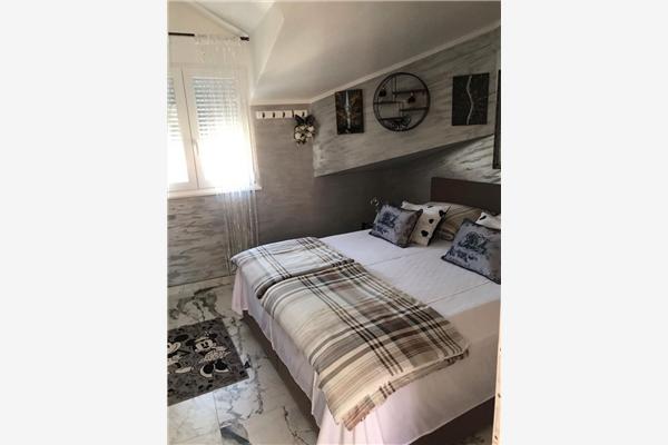 Apartment A2, for 3 persons