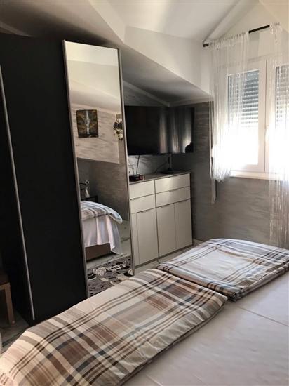 Apartment A2, for 3 persons