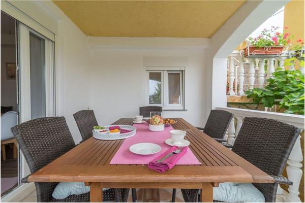 Apartment A1, for 8 persons