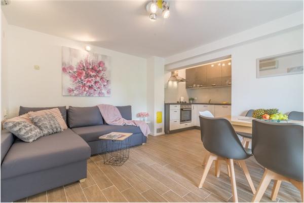 Apartment A1, for 8 persons