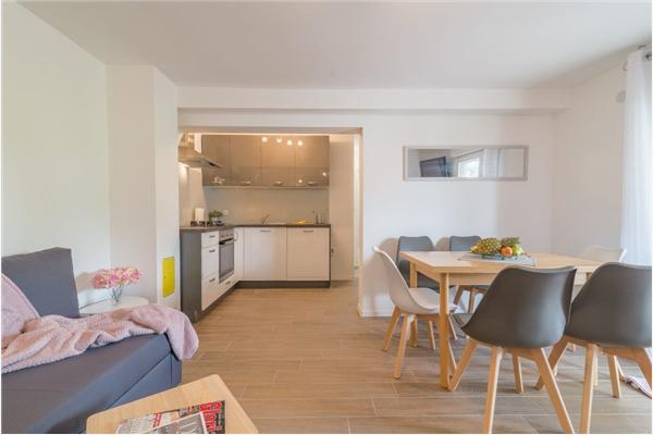 Apartment A1, for 8 persons