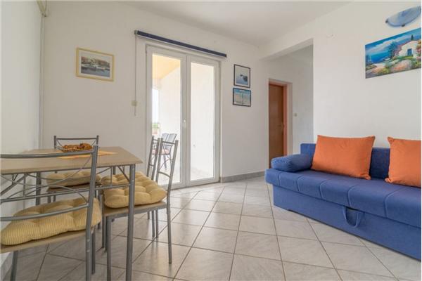 Apartment A2, for 5 persons