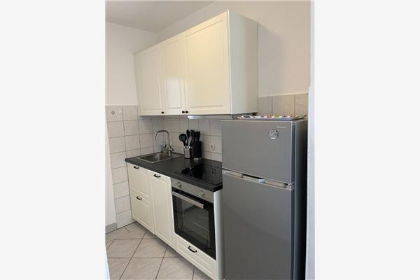Apartment A2, for 5 persons