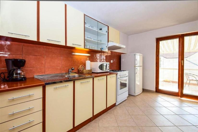 Apartman A2, na 4 osebe