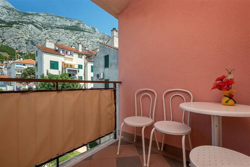 Apartment A1, for 11 persons