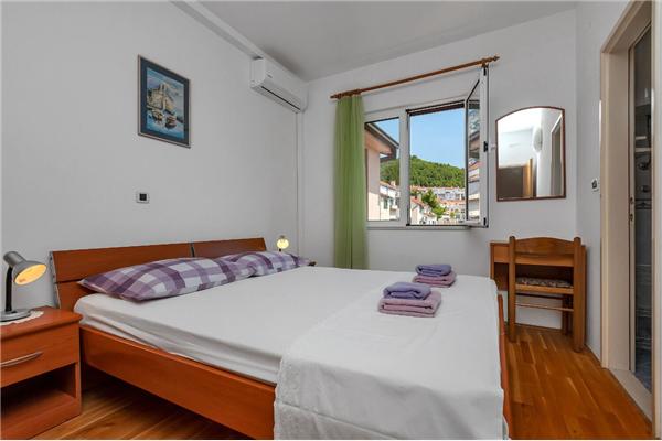 Apartment A1, for 11 persons