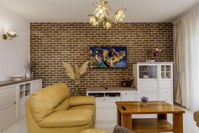 House K1, for 8 persons