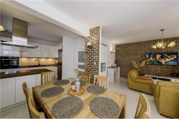 House K1, for 8 persons